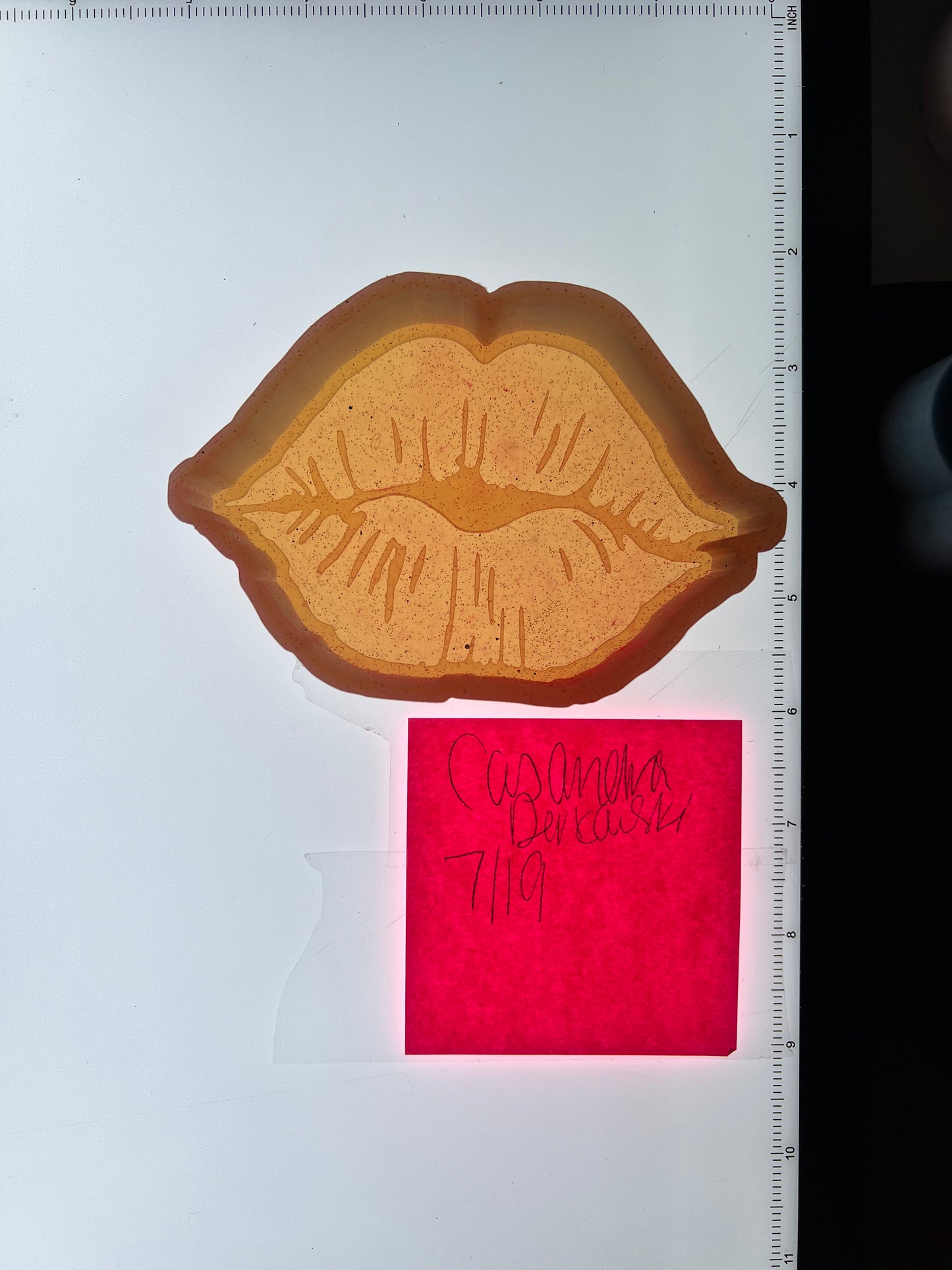 Lips/Kiss Destash Mold