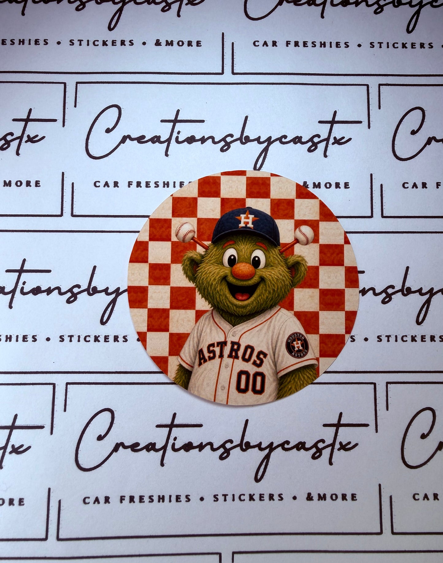 Alien Checkered Round Cardstock