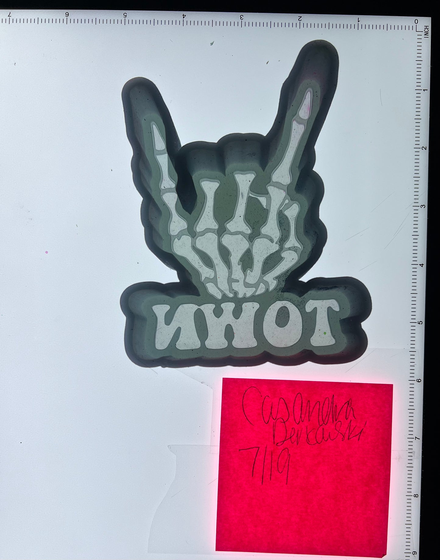 H Town Skeleton Hand Destash Mold - Midwest