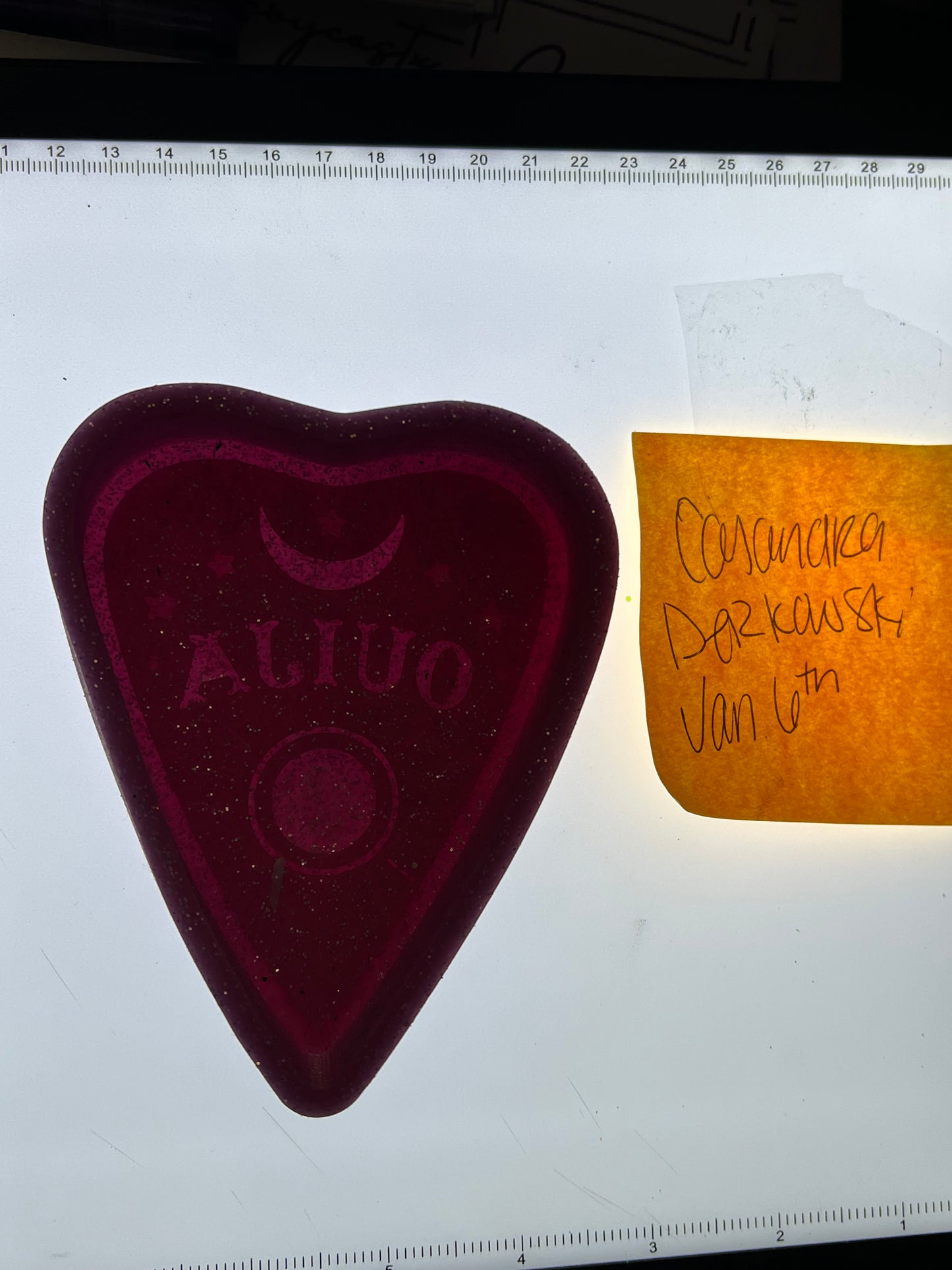 Planchette Destash Mold