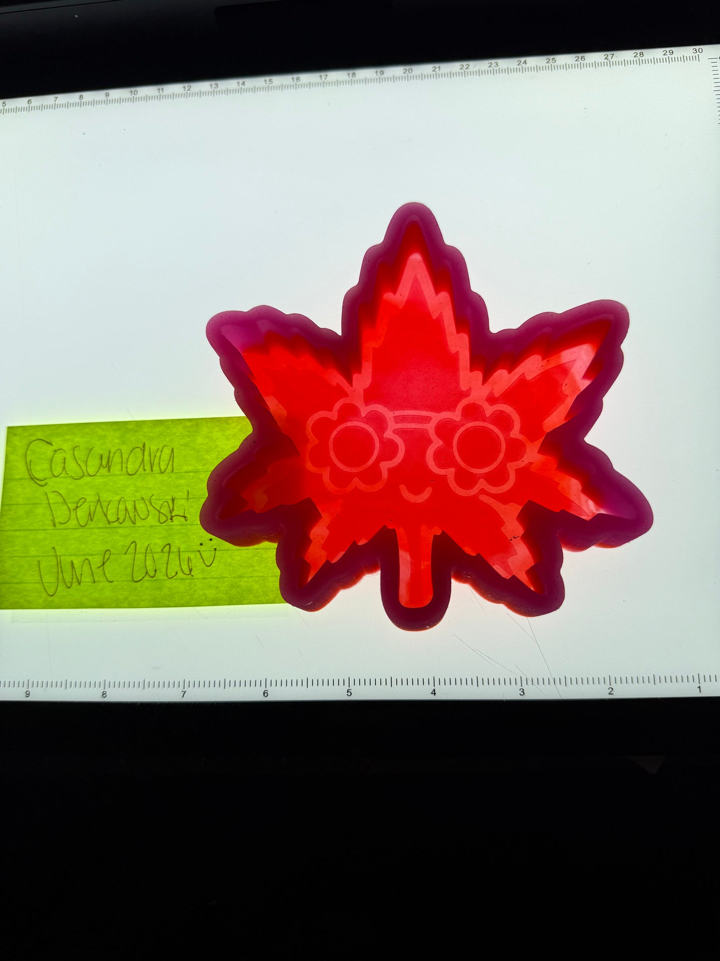 Groovy Leaf Destash Mold