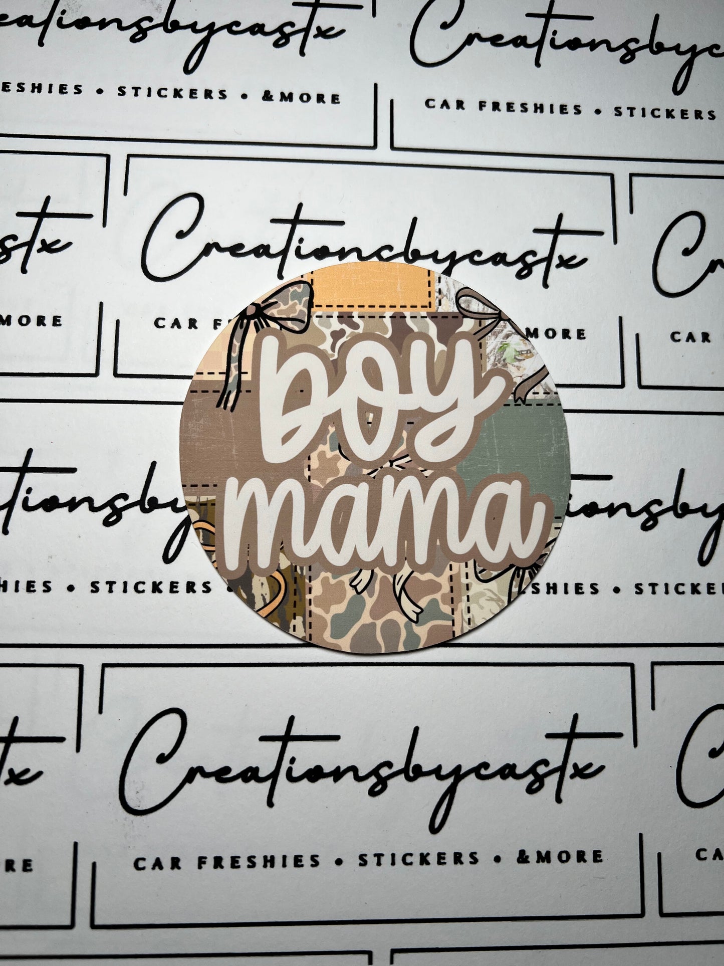 Boy Mama Camo Round Cardstock Individual
