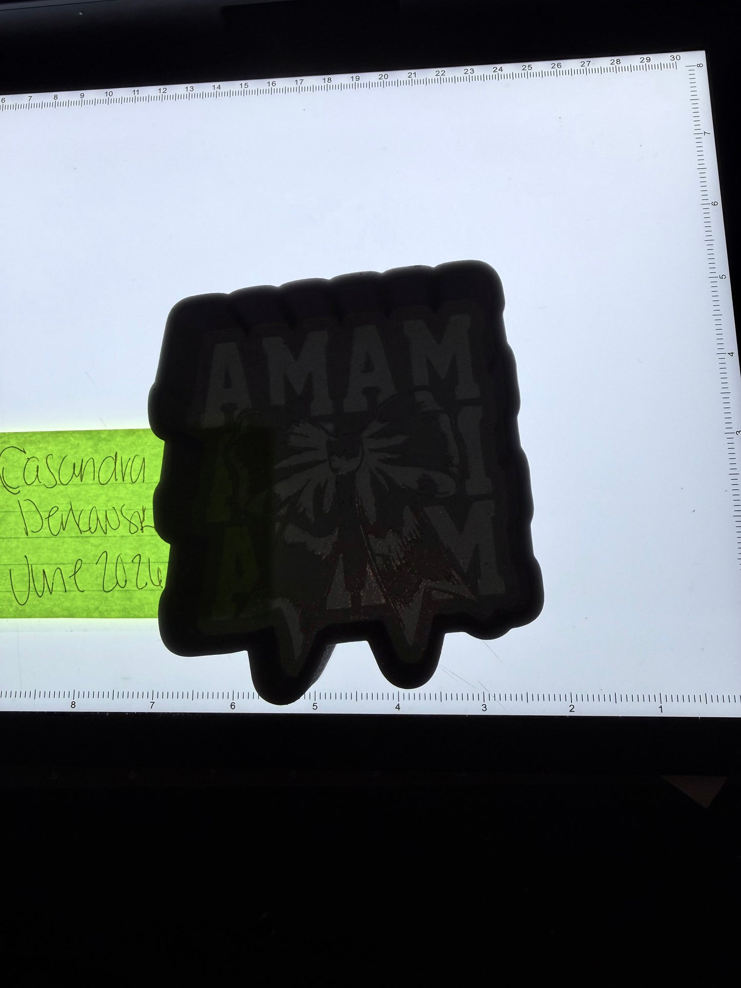 Mama 3 Bow Destash Mold
