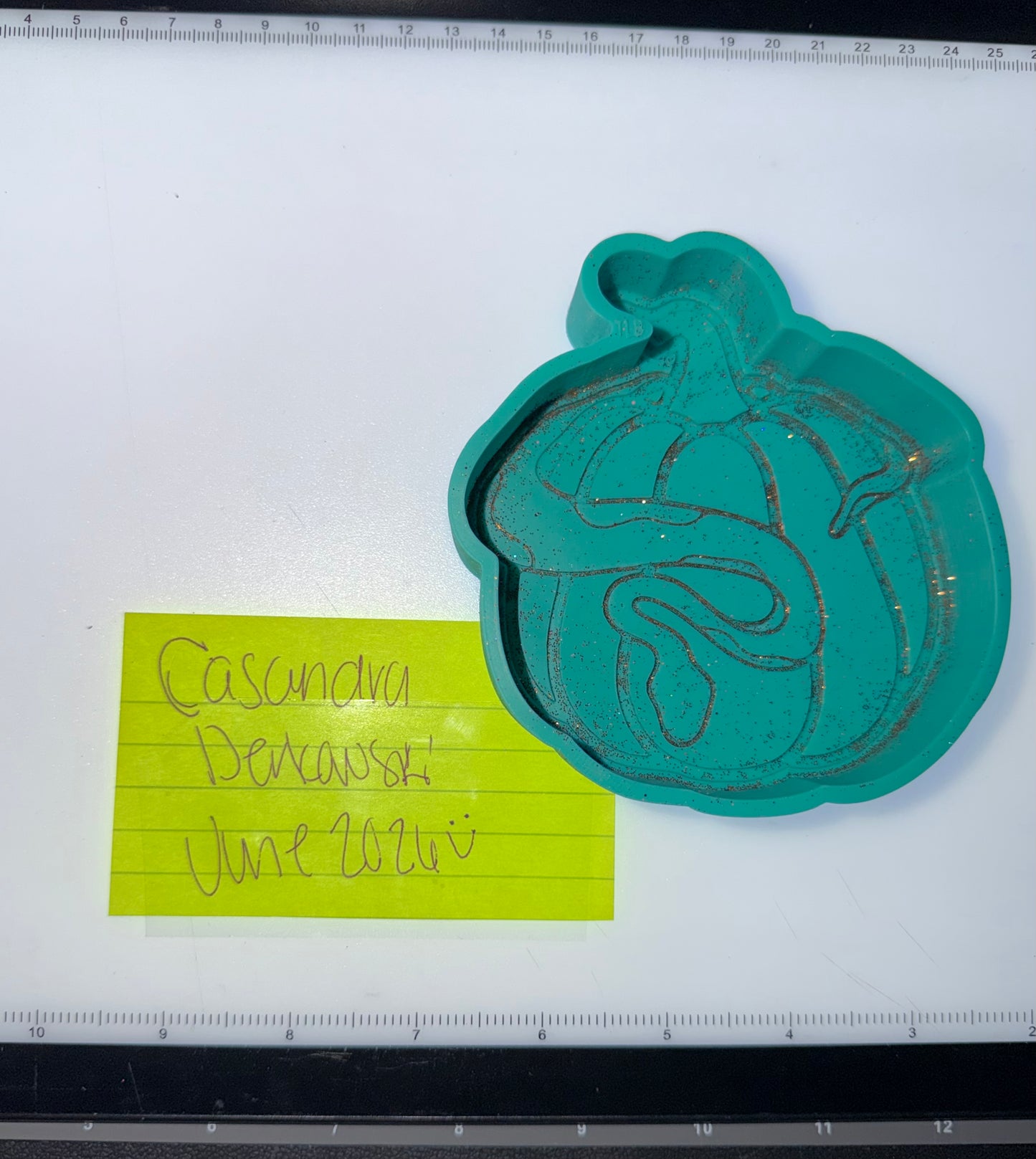 Pumpkin Snake Destash Mold