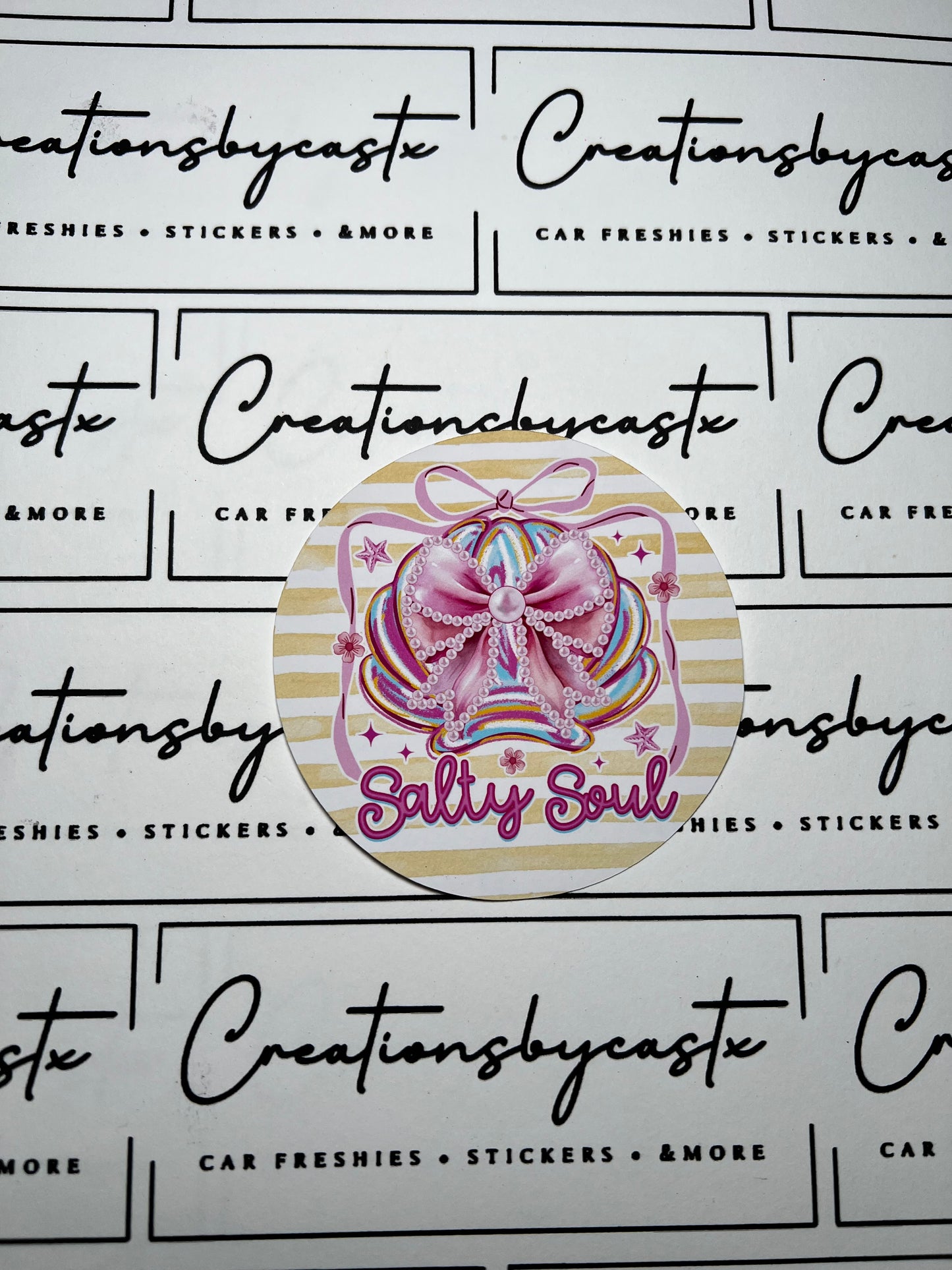 Salty Soul Round Cardstock Individual