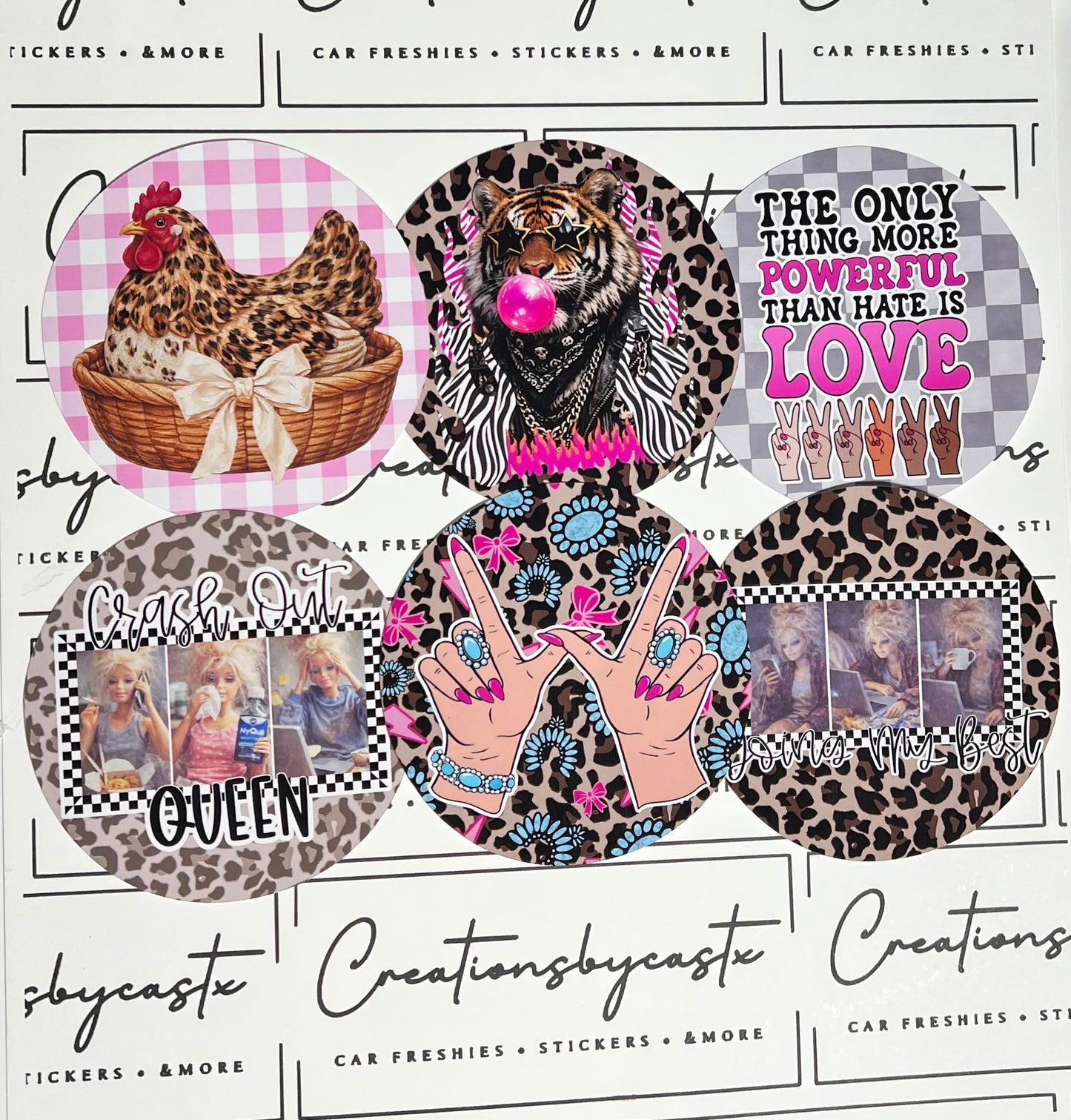 Bit of Everything Round Cardstock